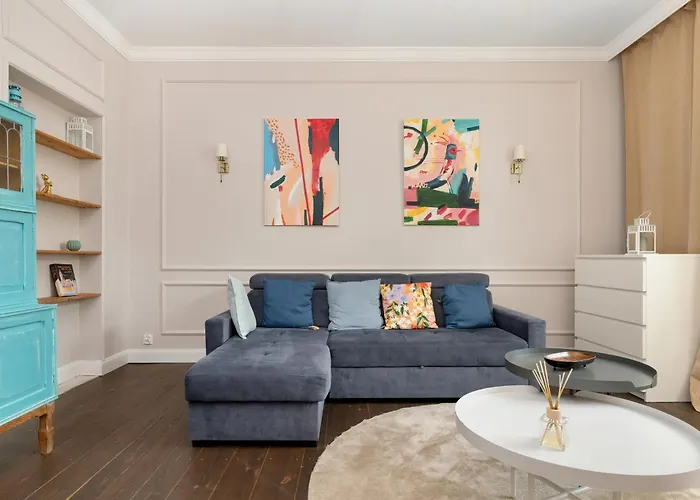 Bright 3city In Center By Renters *