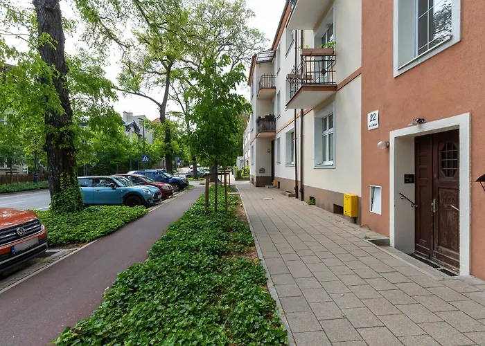 Bright 3city In Center By Renters