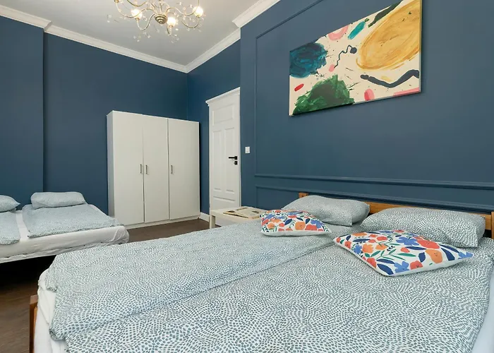 Bright 3city In Center By Renters Lejlighed